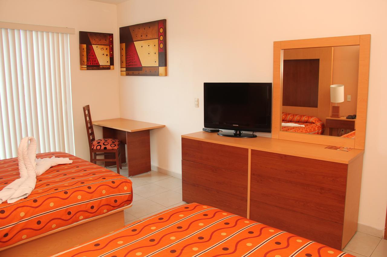 Hotel Real ซาโปปัน ภายนอก รูปภาพ